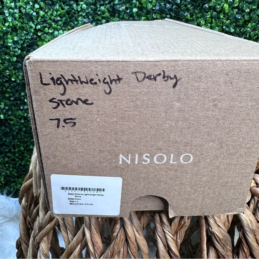 NISOLO x Anthropologie men light weight sedona  derby in stone‎